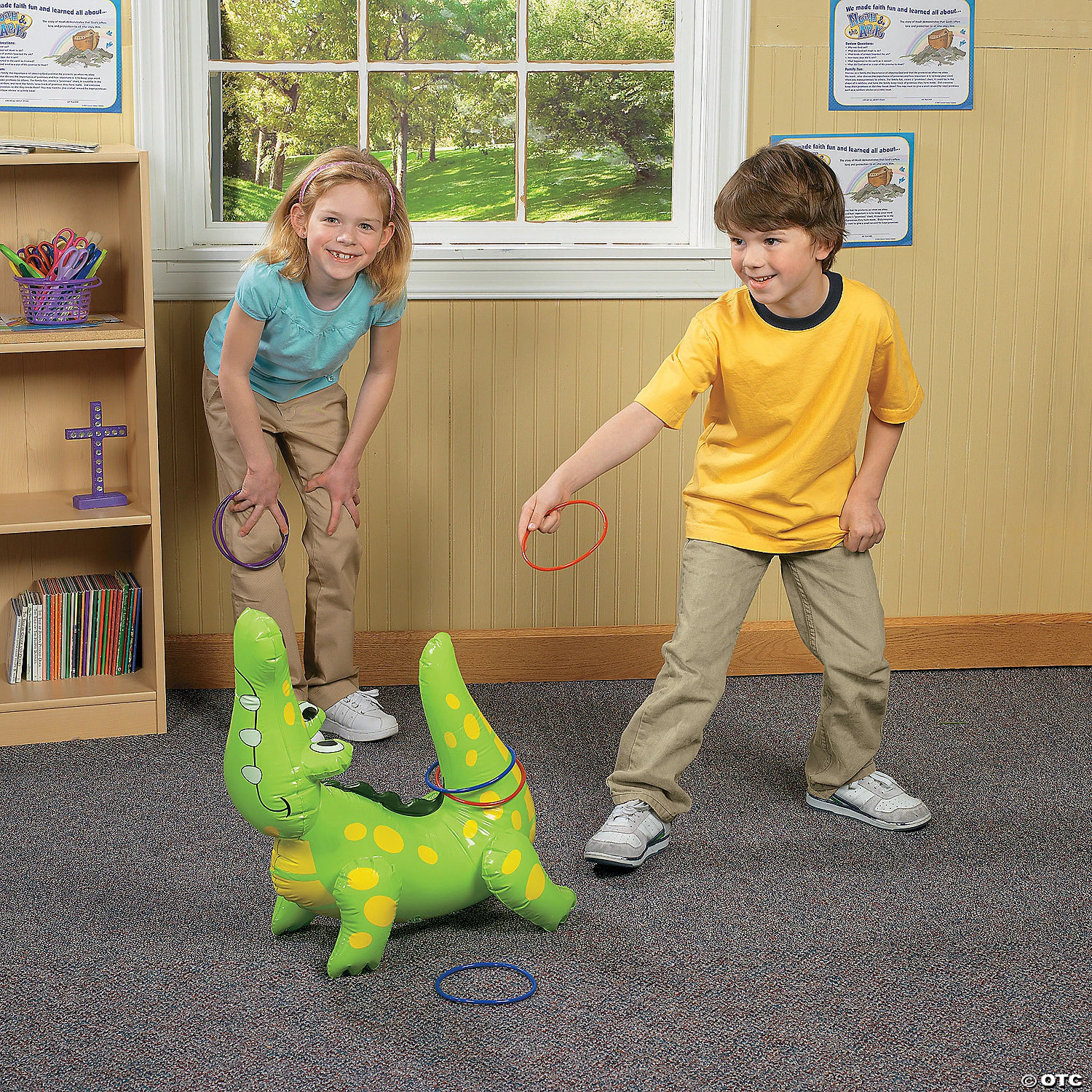 Inflatable Alligator Ring Toss Game 2 Inflatable Alligator Ring Toss Game - Image 2